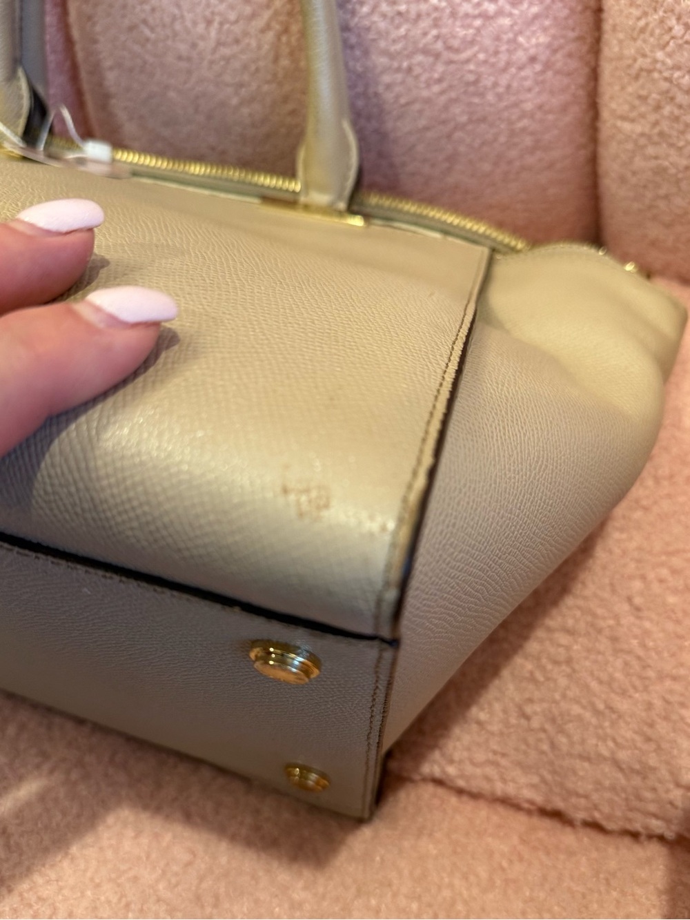 Henri Bendel Cream Satchel - Picture 14 of 15